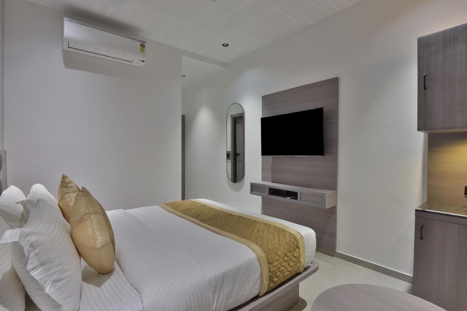 Hotel Legacy Amhedabad Dış mekan fotoğraf