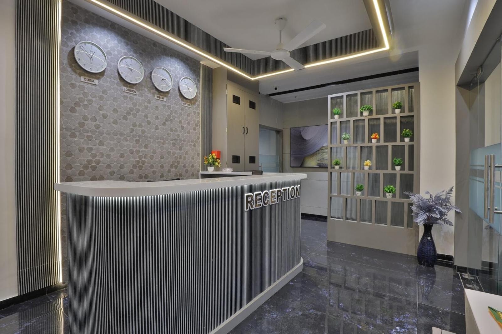 Hotel Legacy Amhedabad Dış mekan fotoğraf