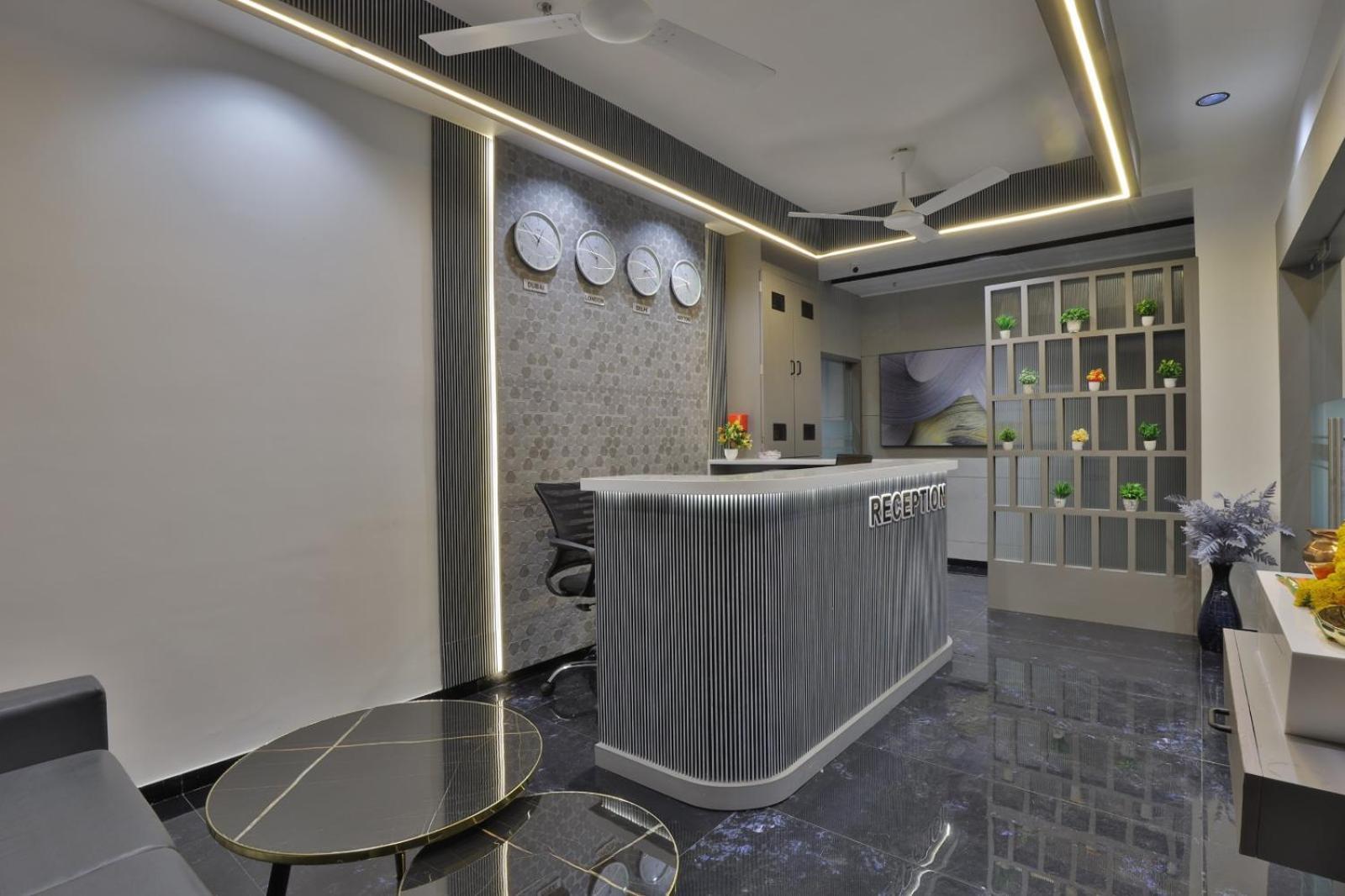 Hotel Legacy Amhedabad Dış mekan fotoğraf