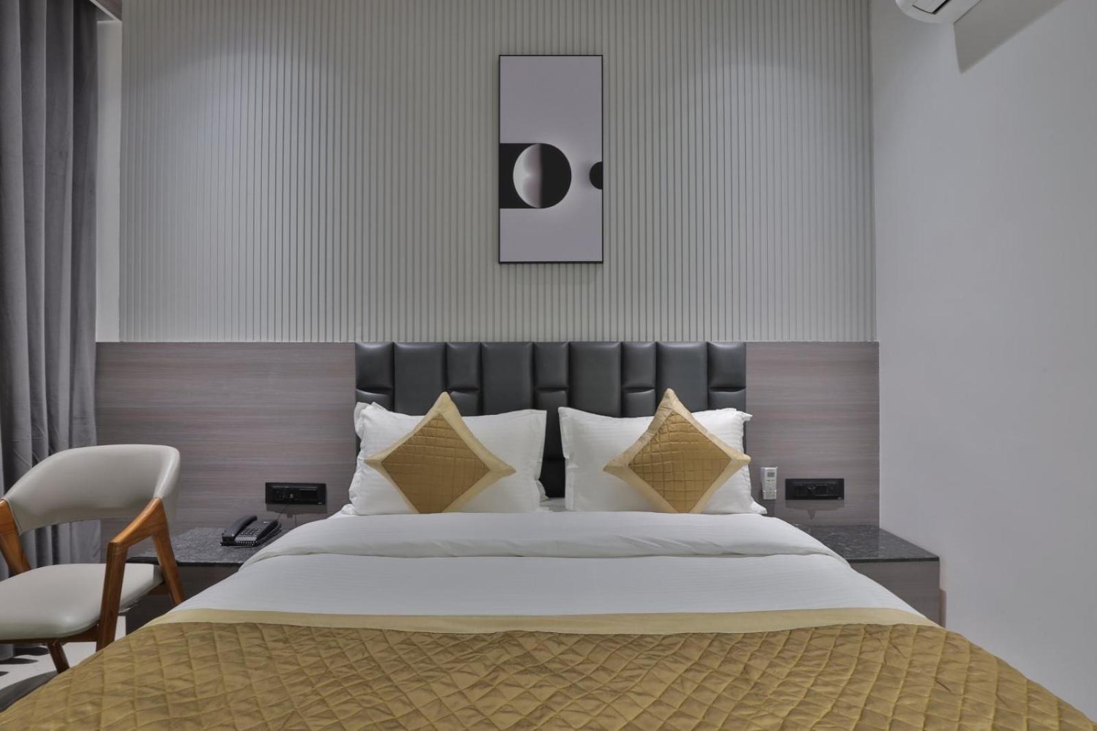 Hotel Legacy Amhedabad Dış mekan fotoğraf
