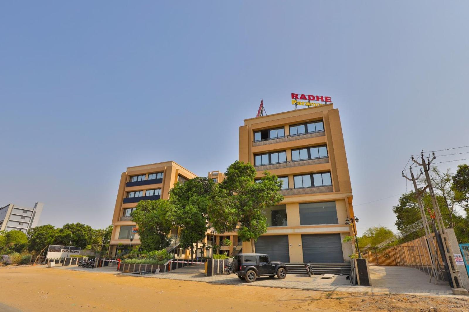 Hotel Legacy Amhedabad Dış mekan fotoğraf