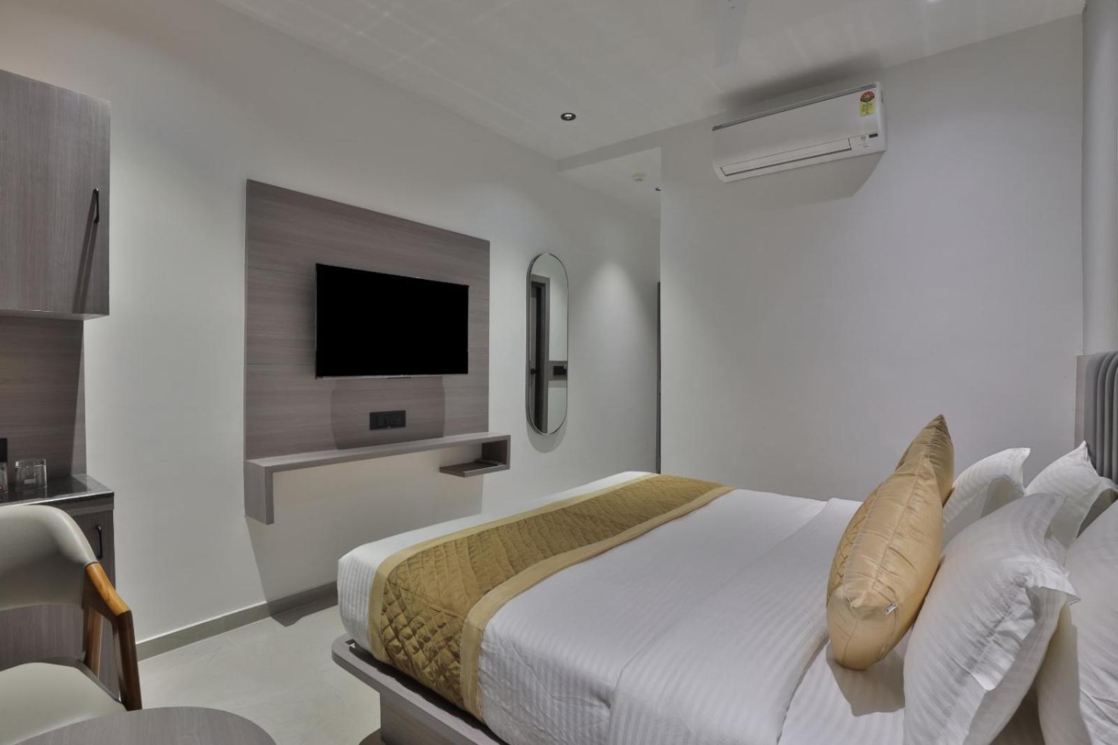 Hotel Legacy Amhedabad Dış mekan fotoğraf